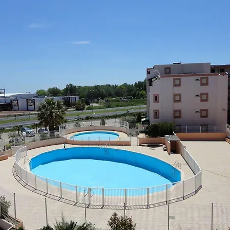 Proche Avec Climatisation Et Piscine - Fr-1-307-290 *